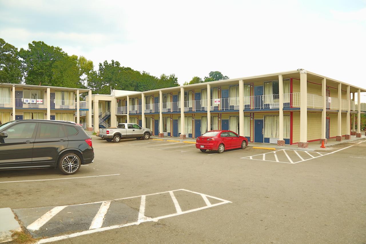 Economy Inn - Charlotte Ngoại thất bức ảnh