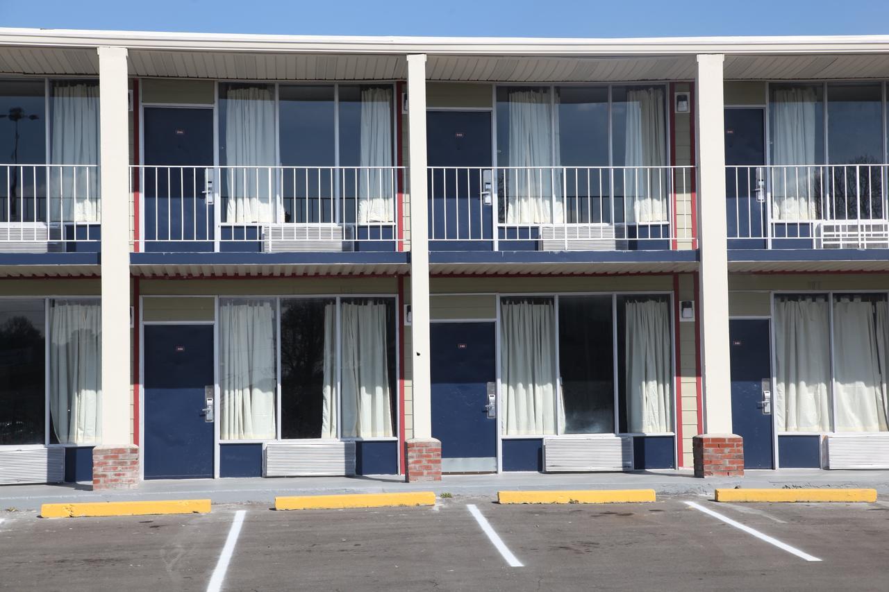 Economy Inn - Charlotte Ngoại thất bức ảnh
